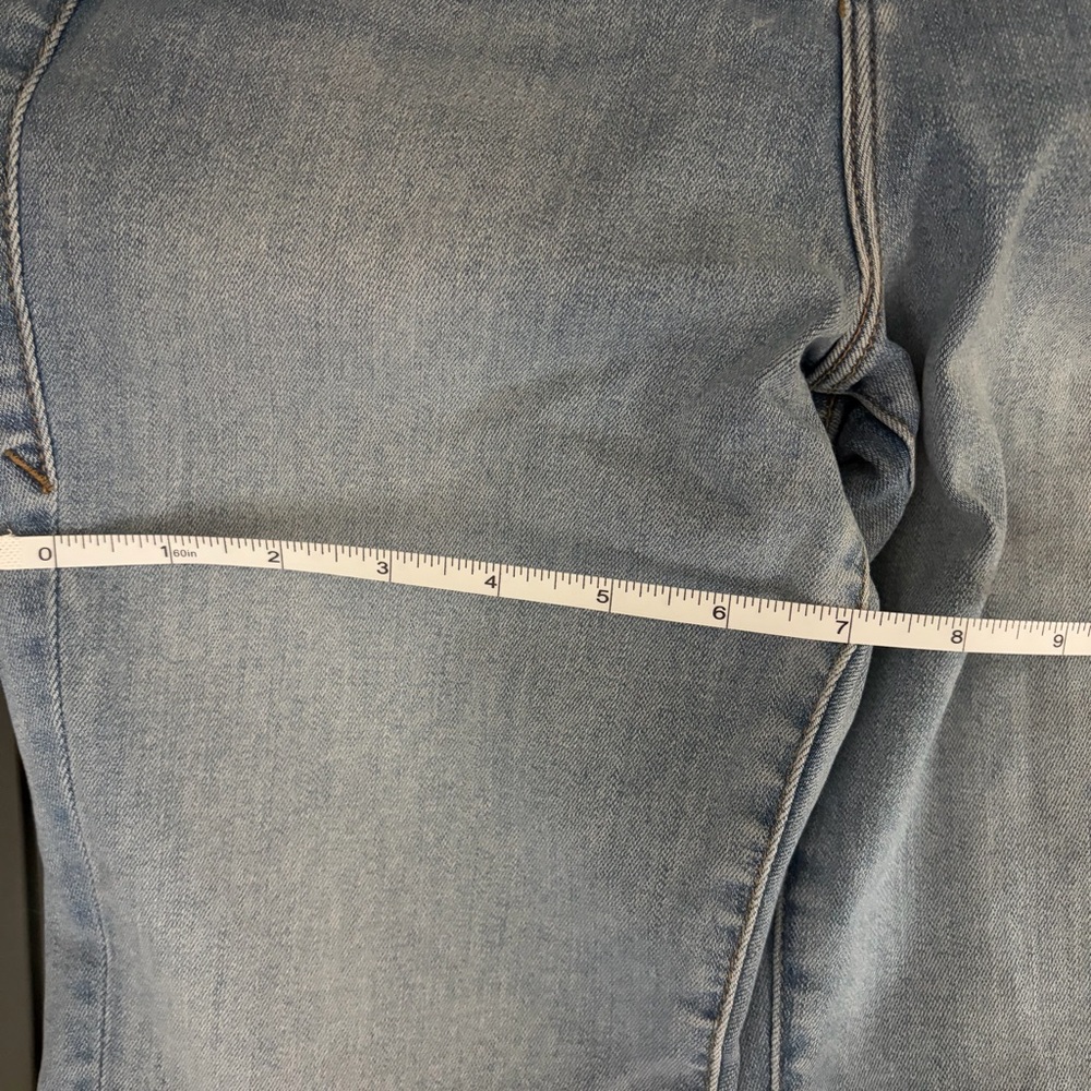 Good American Good Flare High Rise Split Hem Jeans Light Wash Size 26 - Picture 9 of 10